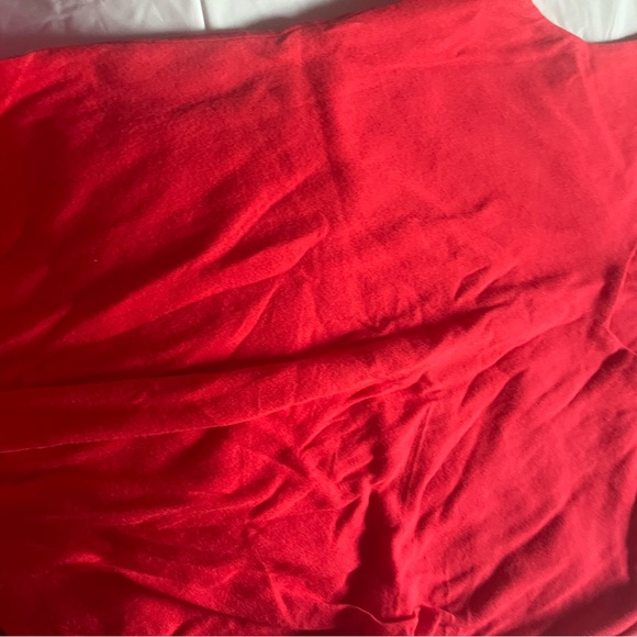 Vibrant Red Ruched Top - Picture 2 of 4